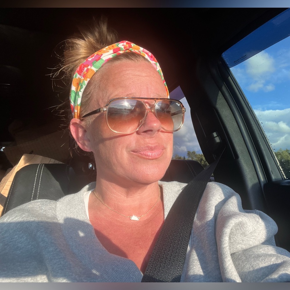 Meet your Posher, Jeanette